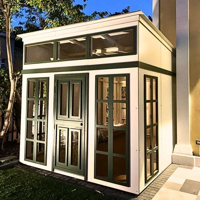 PLAH195 - Pool Side Play House